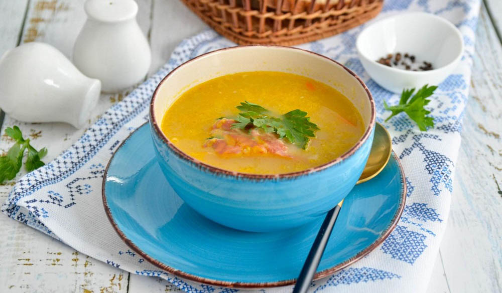 Гороховый суп с рёбрышками