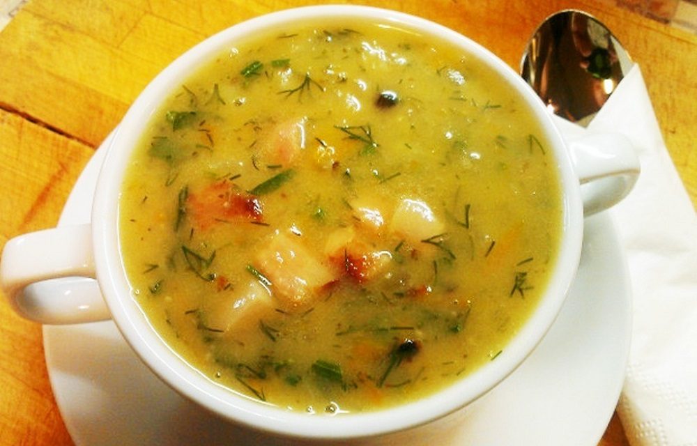 Гороховый суп с беконом из мультиварки