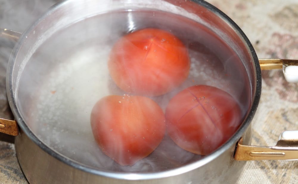 Pomidory dlya kefirnogo marinada