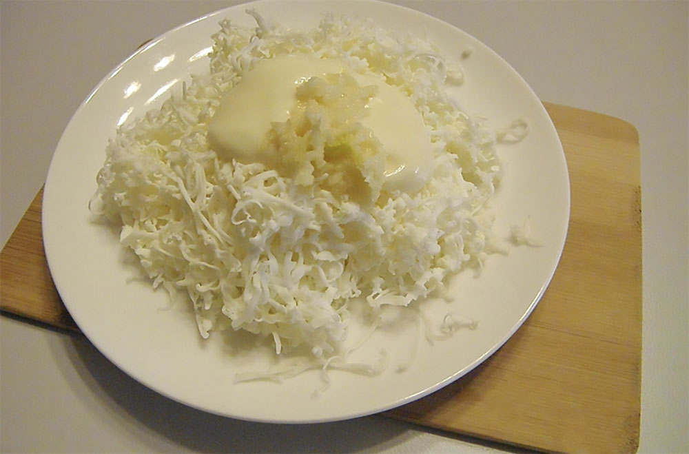 Плавленый сыр и чеснок