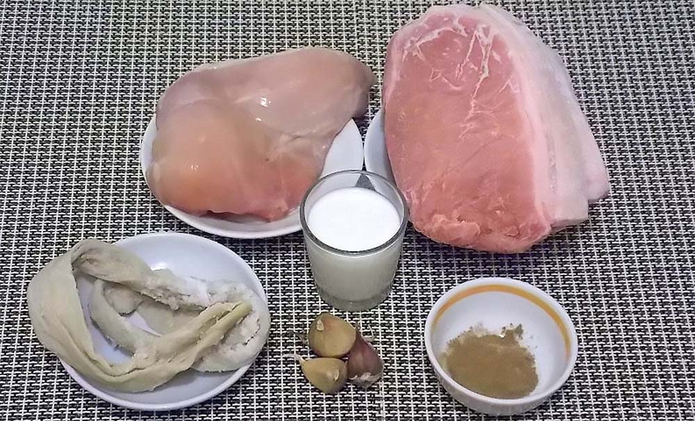 Свинина, курица, молоко, соль и специи
