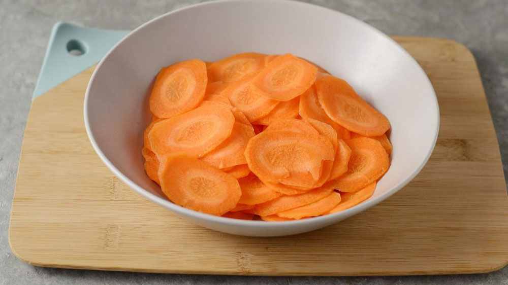 Кружочки моркови для духовки